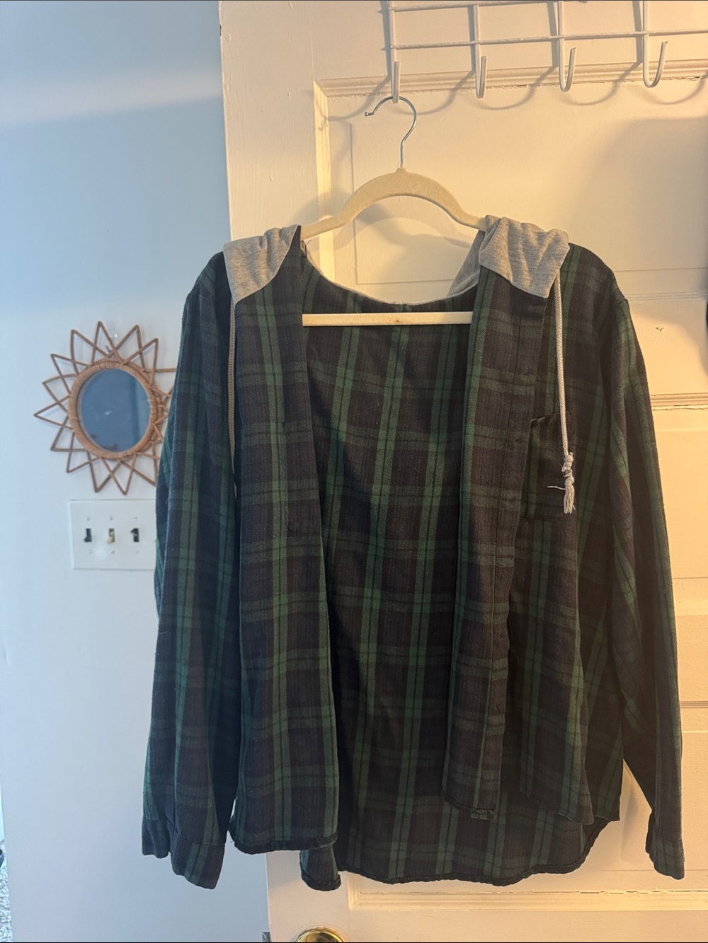 SHEIN Green and Black Plaid Button-Down Shirt with Gray Hood
